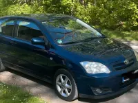 Używany Toyota Corolla 97 KM (71 kW) 2005 Niebieski Hatchback