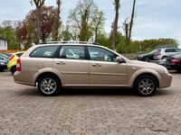 Gebraucht Chevrolet Nubira 109 PS (80 kW) 2008 Gelb Kombi