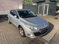 Gebraucht Renault Mégane 131 PS (96 kW) 2010 Grau Limousine