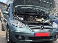 Gebraucht Mercedes A150 Elegance 95 PS (69 kW) 2005 Grün Van / Kleinbus