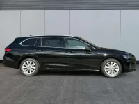 Neu Skoda Superb Selection 193 PS (141 kW) 2026 Onyxschwarz metallic/schwarz Kombi