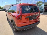 Neu Dacia Jogger Extreme 101 PS (74 kW) 2026 Terracotta braun Van / Kleinbus
