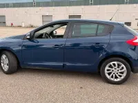 Gebraucht Renault Mégane GrandTour Dynamique 116 PS (85 kW) 2012 Blau Kombi
