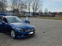 Gebraucht Mercedes C200 184 PS (135 kW) 2018 Blau Kombi