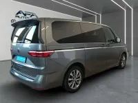 Używany VW T7 Style 150 KM (110 kW) 2025 Szary Van