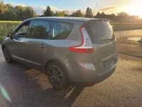 Gebraucht Renault Scenic E-Tech 116 PS (85 kW) 2012 Grau Limousine