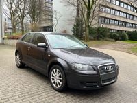 gebraucht Audi A3 1.6 Attraction/KLIMAAUTO/SHZ/2.HAND/TÜV//////