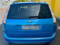 Gebraucht Ford Focus 102 PS (75 kW) 2009 Blau Kombi
