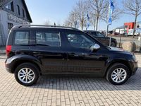 Gebraucht Skoda Yeti Ambition 125 PS (91 kW) 2015 Schwarzmagic perleffekt SUV