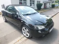 Gebraucht Opel Astra Edition 125 PS (91 kW) 2002 Schwarz Cabrio