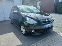 Gebraucht Mitsubishi Space Star Edition 71 PS (52 kW) 2015 Schwarz Limousine