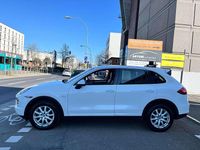 Gebraucht Porsche Cayenne 245 PS (180 kW) 2012 Weiß SUV