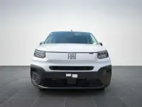 Neu Fiat Doblò 101 PS (74 kW) 2026 Weiss Van / Kleinbus