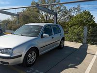 Second-hand VW Golf IV 75 CP (55 kW) 2003 Argintiu Hatchback