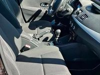 Gebraucht Renault Mégane 110 PS (80 kW) 2012 Braun Limousine