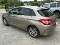 Gebraucht Citroën C4 SELECTION 95 PS (69 kW) 2012 Braun Limousine