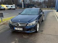 Gebraucht Mercedes E350 252 PS (185 kW) 2014 Blau Limousine