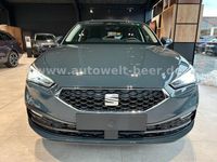 Neu Seat Leon 116 PS (85 kW) 2025 Blau Limousine