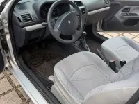 Gebraucht Renault Clio 75 PS (55 kW) 2002 Grau Kleinwagen
