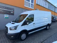 Gebraucht Ford Transit Trend 105 PS (77 kW) 2022 Weiß Van