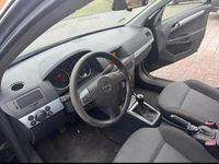 Gebraucht Opel Astra 90 PS (66 kW) 2005 Schwarz Kombi