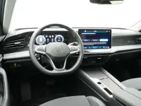 Gebraucht VW Passat Business 150 PS (110 kW) 2025 Silber Kombi
