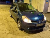 Gebraucht Renault Clio II 80 PS (58 kW) 2009 Blau Kleinwagen