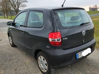 Gebraucht VW Fox 60 PS (44 kW) 2011 Schwarz Kleinwagen