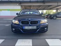 Gebraucht BMW 318 143 PS (105 kW) 2011 Blau Kombi