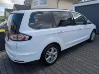 Gebraucht Ford Galaxy 165 PS (121 kW) 2019 Weiß Van / Kleinbus