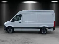 Gebraucht Mercedes Sprinter 150 PS (110 kW) 2026 Arktikweiß Van