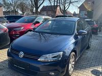 Używany VW Jetta Comfortline 105 KM (77 kW) 2011 Niebieski Sedan/Limuzyna