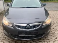 Gebraucht Opel Astra 164 PS (120 kW) 2012 Schwarz Kombi