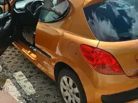 Gebraucht Peugeot 207 86 PS (63 kW) 2006 Orange Kleinwagen