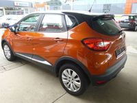 Gebraucht Renault Captur Dynamique 120 PS (88 kW) 2015 Orange metallic SUV
