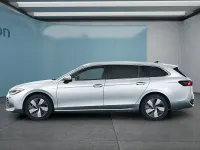 Gebraucht VW Passat 150 PS (110 kW) 2025 Silber Kombi