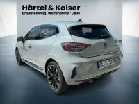 Neu Renault Clio V Techno 91 PS (66 kW) 2026 Grau Limousine
