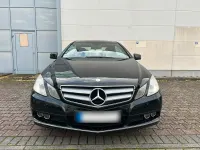 Gebraucht Mercedes E250 204 PS (150 kW) 2009 Schwarz Coupé