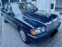 Gebraucht Mercedes 190 102 PS (75 kW) 1988 Blau Limousine