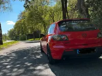 Gebraucht Mazda 3 270 PS (198 kW) 2008 Rot Limousine