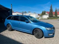 Gebraucht Skoda Octavia 150 PS (110 kW) 2016 Blau Kombi