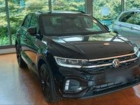 Second-hand VW T-Roc R 150 CP (110 kW) 2023 Negru SUV