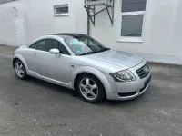 Używany Audi TT Basis 180 KM (132 kW) 1999 Srebrny Coupe