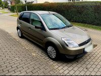 Gebraucht Ford Fiesta 70 PS (51 kW) 2002 Beige Kleinwagen