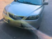 Gebraucht Mazda 2 80 PS (58 kW) 2003 Silber Kleinwagen