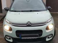 Gebraucht Citroën C3 Feel 110 PS (80 kW) 2018 Grün Kleinwagen