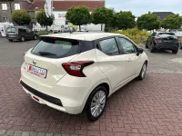 Gebraucht Nissan Micra Acenta 92 PS (67 kW) 2023 Beige Kleinwagen