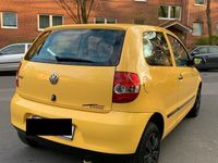 gebraucht VW Fox gelb EZ 2006 TÜV Anfängerauto