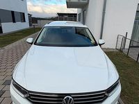 Gebraucht VW Passat 150 PS (110 kW) 2016 Blau Kombi