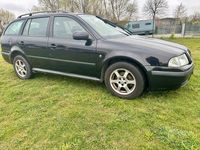 Gebraucht Skoda Octavia Tour 101 PS (74 kW) 2010 Schwarz Kombi